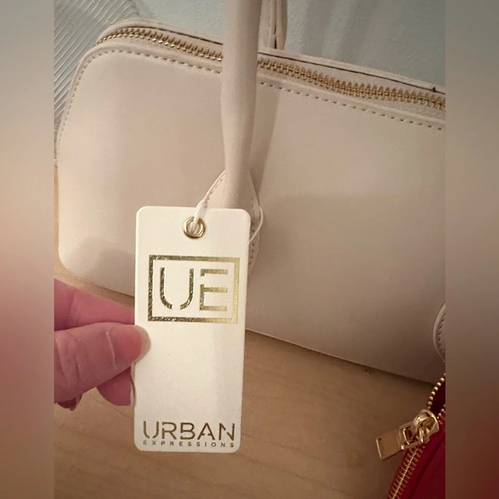 Urban Expressions Oatmilk Double Handle Handbag with Red Heart Zipper Pouch NWT - Picture 7 of 7
